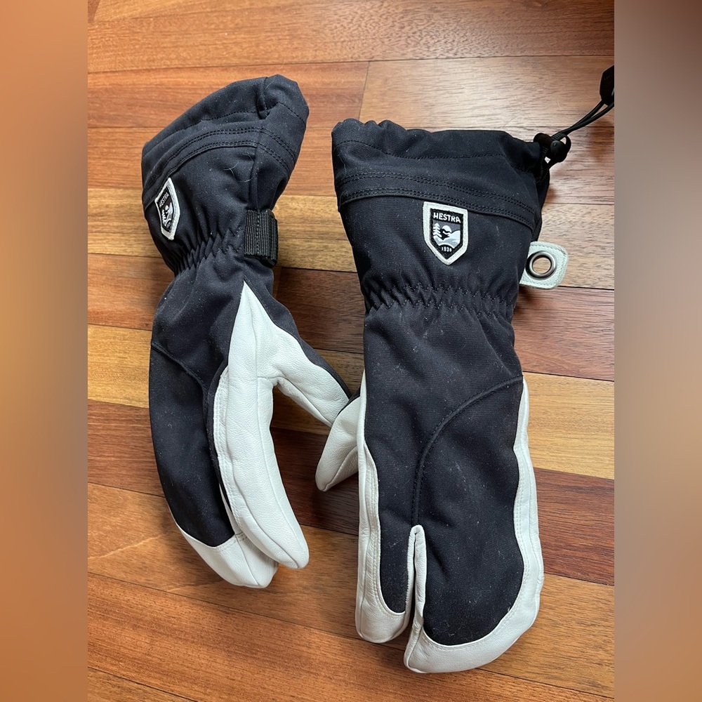 Hestra 3 Finger Lobster Mittens, Size 8